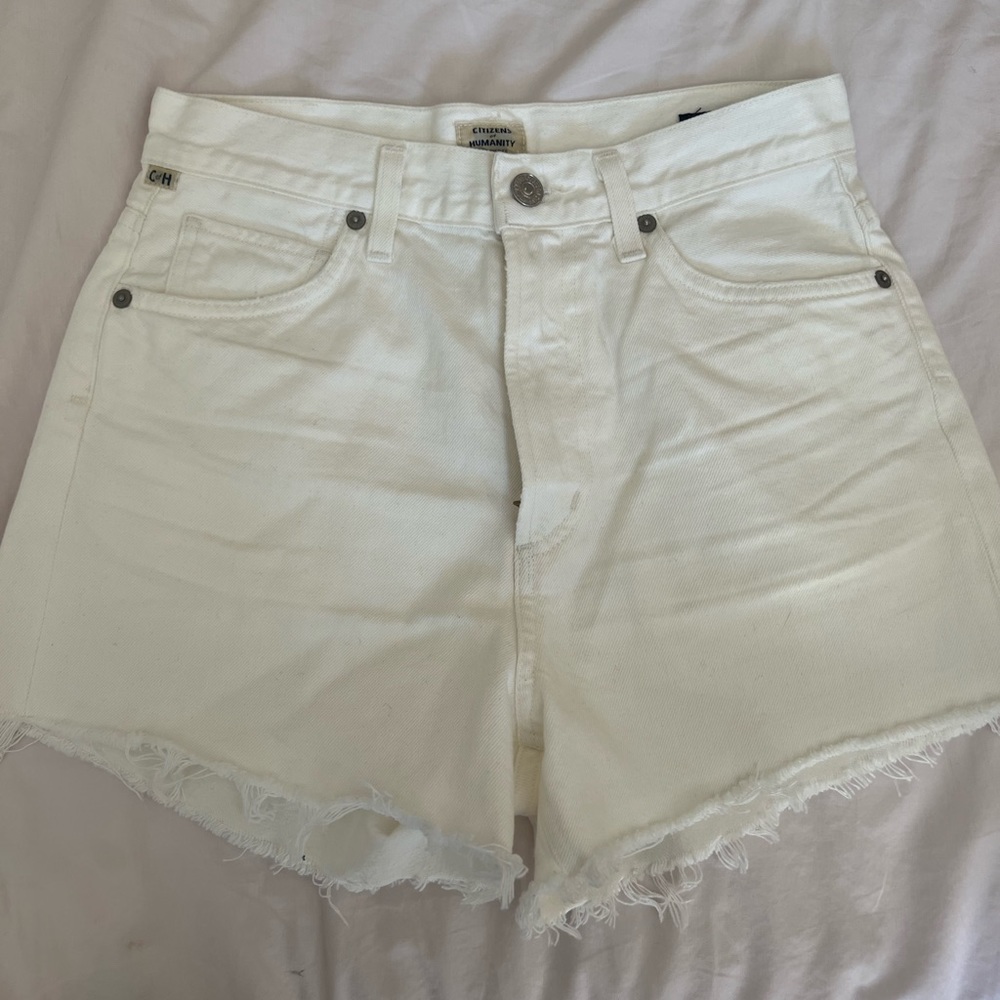 Citizens of Humanity white jean shorts in a size 25.